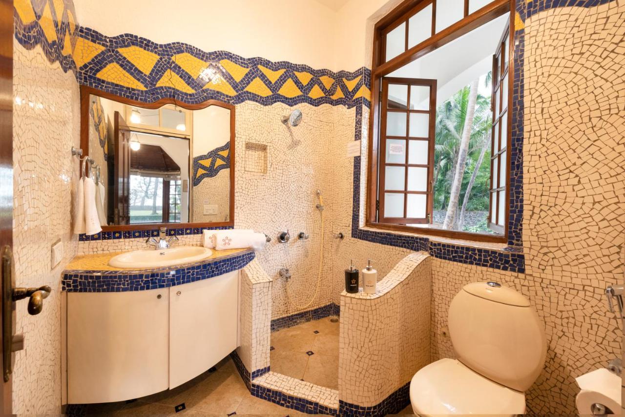 Saffronstays Thalassea, Alibaug - Picturesque Sea-Facing Villa With Colonial Decor อลีบาก ภายนอก รูปภาพ