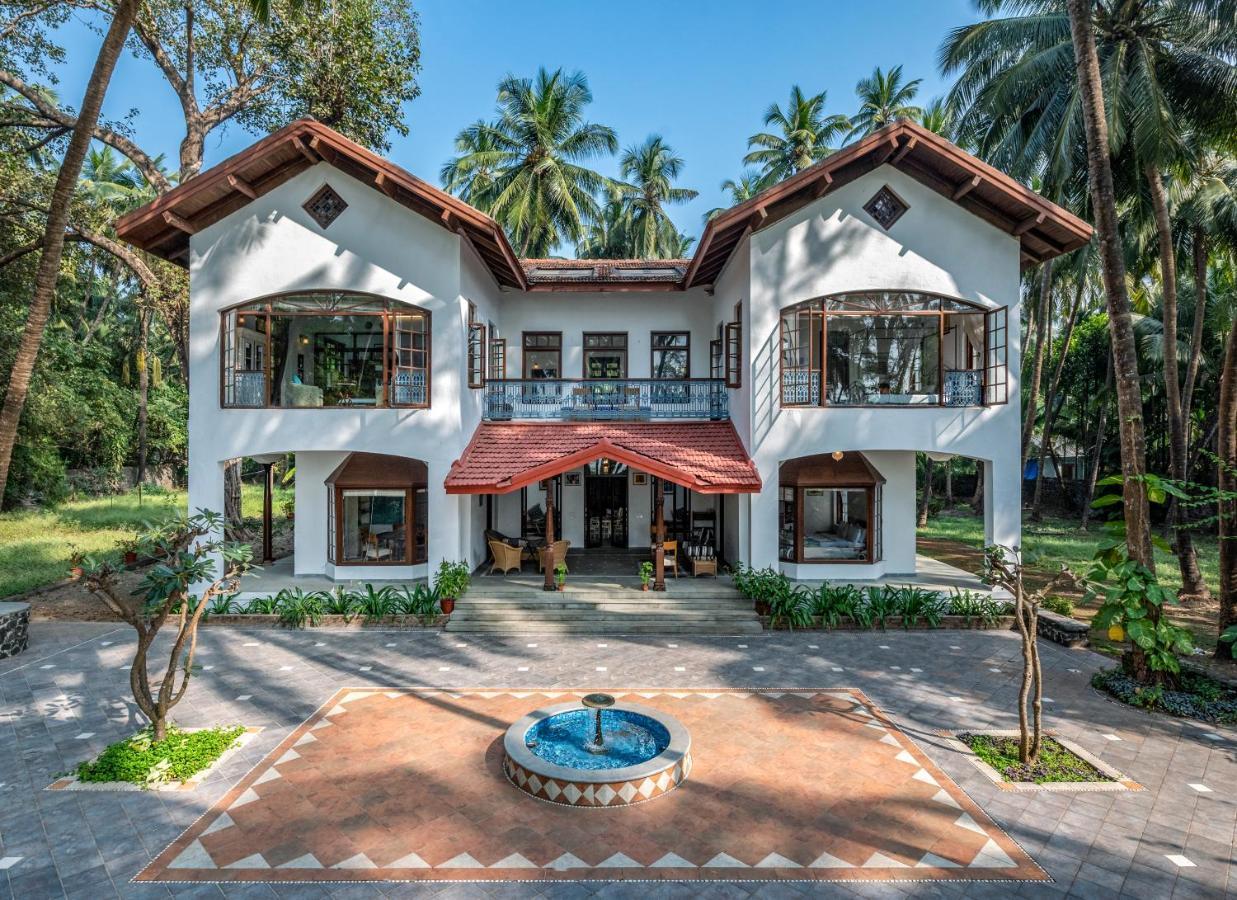 Saffronstays Thalassea, Alibaug - Picturesque Sea-Facing Villa With Colonial Decor อลีบาก ภายนอก รูปภาพ