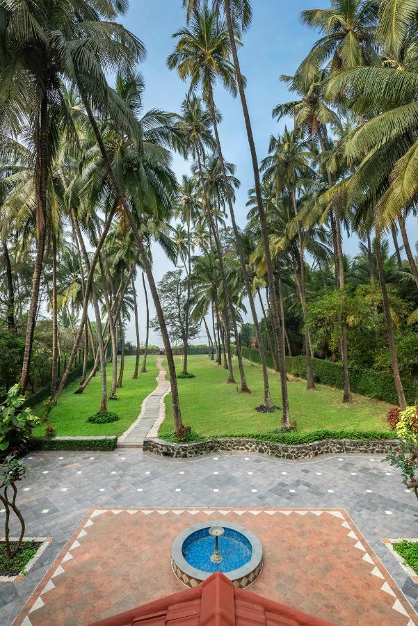 Saffronstays Thalassea, Alibaug - Picturesque Sea-Facing Villa With Colonial Decor อลีบาก ภายนอก รูปภาพ