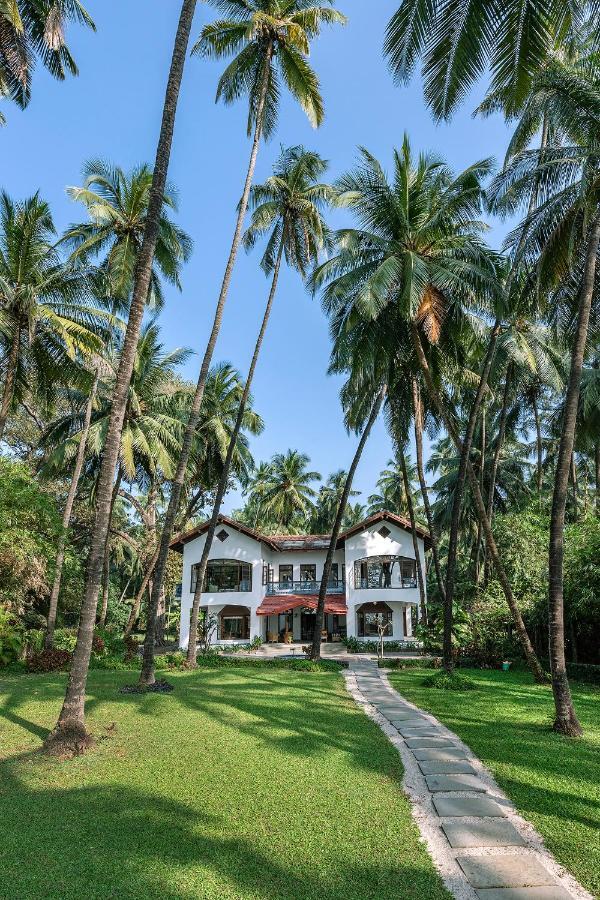 Saffronstays Thalassea, Alibaug - Picturesque Sea-Facing Villa With Colonial Decor อลีบาก ภายนอก รูปภาพ