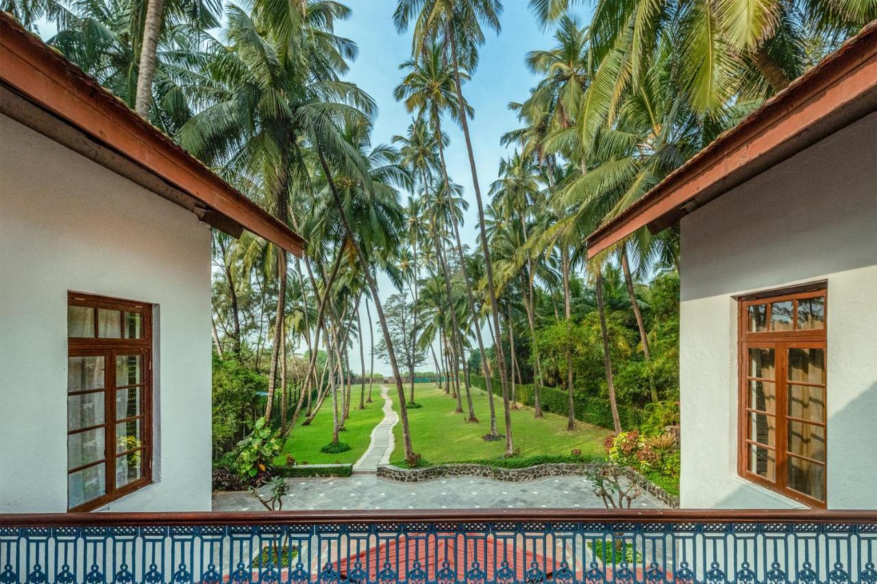 Saffronstays Thalassea, Alibaug - Picturesque Sea-Facing Villa With Colonial Decor อลีบาก ภายนอก รูปภาพ