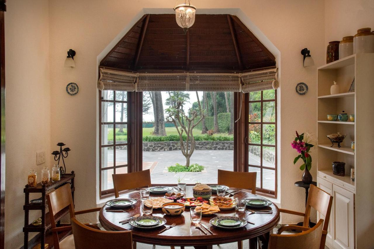 Saffronstays Thalassea, Alibaug - Picturesque Sea-Facing Villa With Colonial Decor อลีบาก ภายนอก รูปภาพ