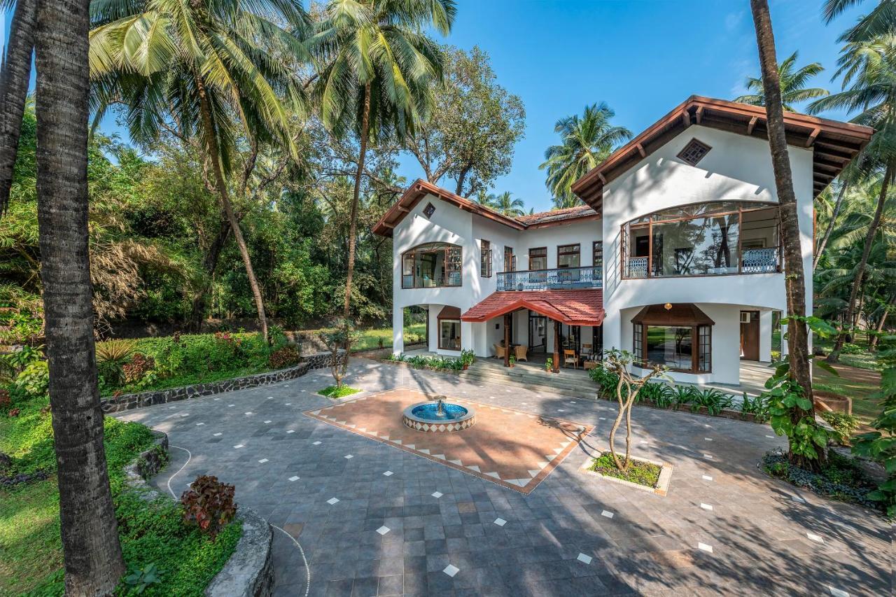 Saffronstays Thalassea, Alibaug - Picturesque Sea-Facing Villa With Colonial Decor อลีบาก ภายนอก รูปภาพ